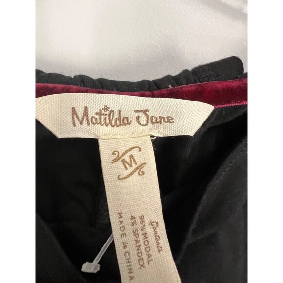 Matilda Jane Hi Low Top Split Back Long Sleeve Black Size Medium - Picture 8 of 9